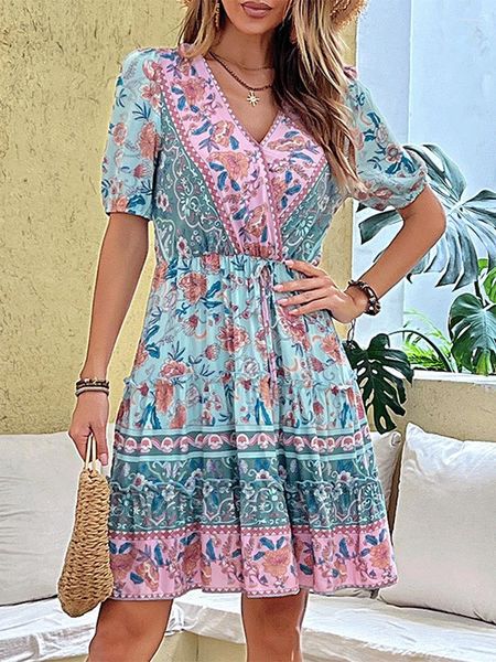 Vestidos casuales 2023 verano elegante vestido boho para damas mujeres estampado floral étnico manga corta con cuello en v mini ropa de playa trajes bata