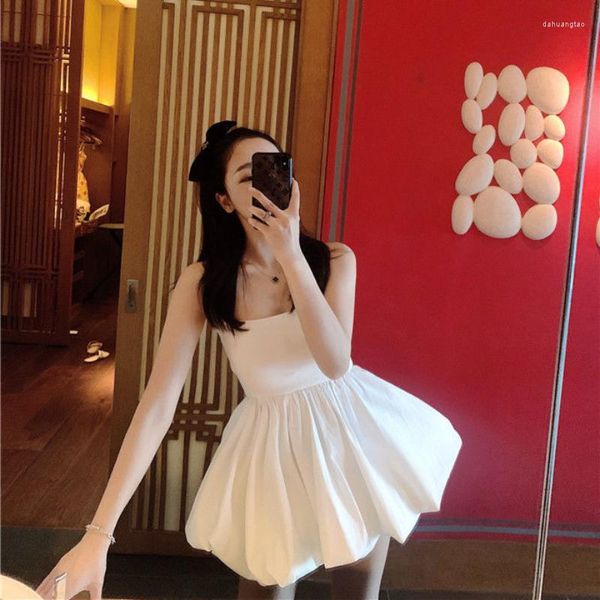 Robes décontractées 2023 été coréen sans manches bustier tubulaire taille robe femmes Tutu noir et blanc mode Sexy Mini a-ligne