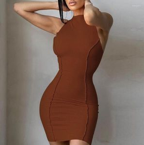 Vestidos casuales 2023 Verano Mujer Cuello redondo Sin mangas Color sólido Moda Slim Fit Hip Tight Dress Mini