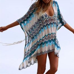 Robes décontractées 2023 col en V manches chauve-souris gland robe de plage d'été Sexy à lacets côté fendu femmes vêtements de plage coton tunique sarongs N828