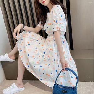 Casual Jurken 2023 Vrouwen Korte Mouw Jurk Spaghetti Bloemenprint Halverwege de Kuit Hoge Taille Drop Gevoel Geplooid Koreaanse Stijl Elegant