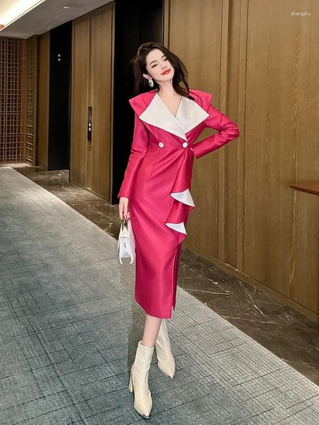 Robes décontractées 2024 Automne Elegant Women habiller Suit Long Blazer Femme Rose Red Patchwork Couleur de bureau Formelle Veste Prom Prom