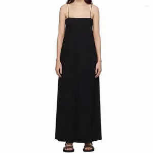 Robes décontractées 2024 Élégants et minimalistes Soirée noire pour femmes Long Robe Fashion Sexy sans manches