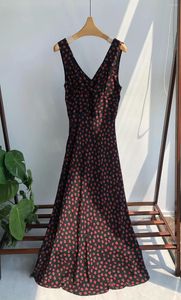 Vestidos informales 2024 Vestido para mujer de alta calidad Seda Black Fondo Rojo Fashion Fash Fit V-Eck Maneveless