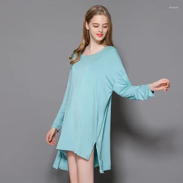 Robes décontractées 2024 Robe de maison ample grande taille chemise de nuit à manches longues printemps et été peut porter une jupe longue.