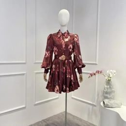 Robes décontractées 2024 Silk Vintage Automne Top Quality Top Quality Bourgogne Imprimer Floral Long Manche à manches Mini Robe