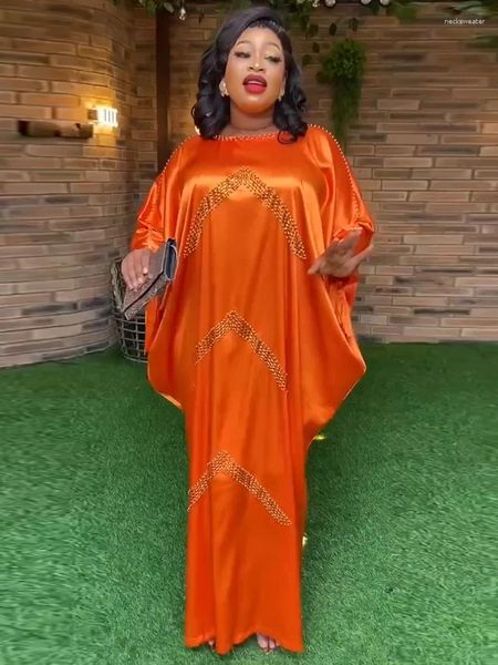 Robes décontractées 2024 printemps lâches pour les femmes African Dashiki Beads Crystal Maxi Robe Dubai Muslim Abayas Party de mariage Vêtements pour femmes