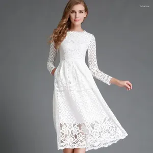 Robes décontractées 2024 Robe de femme de printemps / d'été