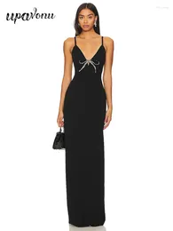 Casual jurken 2024 Dames Zwart bandage Lange jurk Spaghetti Riem mouwloze diamantontwerp Bodycon cocktailavond feestvestidos