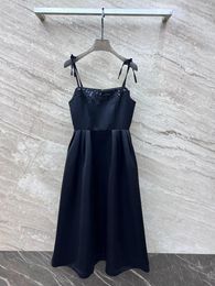 Robes décontractées 2024 Mode féminine Sans manches Tube Top Perle Bretelle Petite robe noire 0326