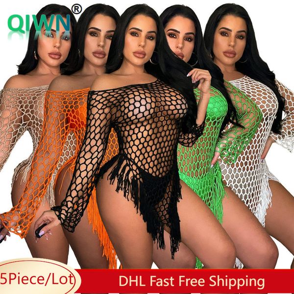 Robes décontractées 5 Pcs En Vrac En Gros Femmes Robe De Plage Sexy Évider Voir À Travers Gland Mini Robe À Manches Longues Tricot Crochet Maille Jupe 9714 230420