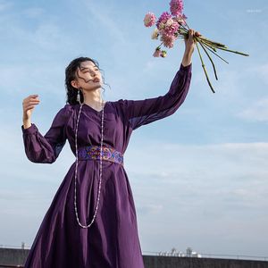 Robes Décontractées Une Vie Sur La Gauche Femmes Robe 2023 Printemps Manches Longues Col En V Coton A-forme Lâche Confortable Élégant Violet Mi-long