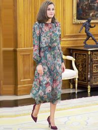 Casual Jurken Collectie 2023 Lente Vintage Vrouwen Jurk O Hals Bladerdeeg Mouw Chiffion Vrouwelijke Kleding Romantische Bloemen Gedrukt Lang