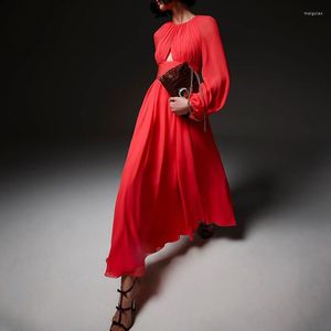 Casual jurken aankomen Red Long Party Dress Women Runway Designer Elegante mouw geplooide Maxi 2023 Zomerkleding