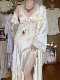 Casual Jurken Herfst Zijde Sexy Riem Vrouwen Koreaanse Elegante Lange Split Patchwork Kant Mode V-hals 23327