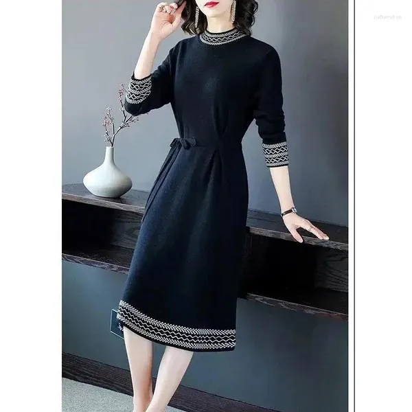 Vestidos casuales otoño invierno elegante moda patchwork cintura encaje hasta vestido damas manga larga delgado agregar terciopelo bata mujeres vintage vestido