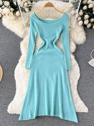 Vestidos casuales otoño invierno para mujeres 2023 elegante vestido de punto de manga larga ropa de mujer cuello de barco sólido midi