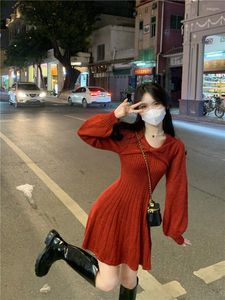 Casual jurken herfst winter Koreaanse zoete slanke boog gebreide vrouwen kleden rood puur verlangen lange mouwen v-neck korte kerstvestidos