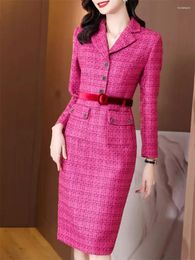 Robes décontractées Automne / Hiver Costume Col Robe Pour Femmes 2024 Haut De Gamme Style De Célébrité Slim Épais Tweed Enveloppé Hanche Bureau Dame Z4060