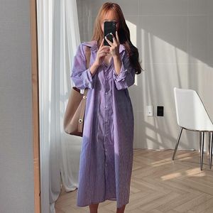 Robes décontractées automne femme robe 2021 Style coréen Vintage ample simple boutonnage dames rayé longue chemise élégant grande taille Vestidos