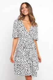 Casual jurken Beach Sundress Sexy Botton Wrap bodycon jurk vrouwelijke witte mini zomer dames v nek