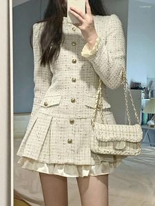 Casual jurken Beige herfst France Elegant Dress Women Button Designer Party vrouwelijk patchwork Koreaanse stijl vintage