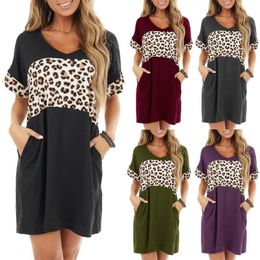 Vestidos informales Sweater Vestido para mujer Leopardo manga corta V Neck Camisetas sueltas de bolsillos cómodos profundos