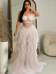 Vestidos casuales Hermosos volantes Chffion Party Feather Maxi Vestido Elegante Sheer Mesh Corset Vestidos largos Trajes de cumpleaños