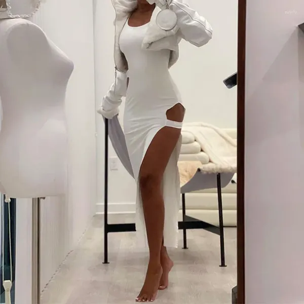 Robes décontractées BKLD 2024 Été Sexy Découpé d'un côté Split Bodycon Maxi pour les femmes sans manches U Cou Streetwear Tendance Soild Robe longue