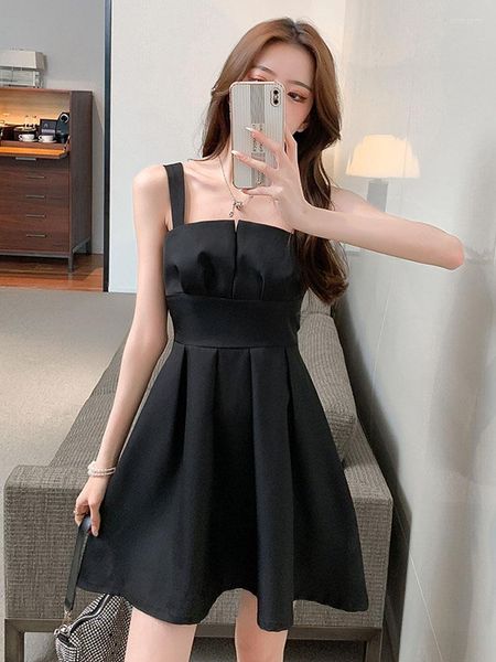 Robes décontractées noir Sexy Mini robe femmes Style français sans bretelles taille haute a-ligne fête 2023 été femme Spaghetti sangle robe