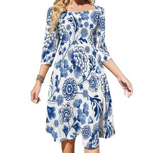 Robes décontractées robe de fleur bleue femme chinois de design de street street mode sexy jolies vestidos de grande taille 6xl