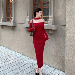 Vestidos casuales vestido bodycon elegante sexy club slash cuello otoño invierno estilo vintage negro largo para mujeres vestido rojo femenino