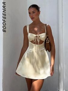 Robes décontractées bofeenaa sexy Summer Satin une robe de ligne Vêtements féminins 2024 Tie avant creux