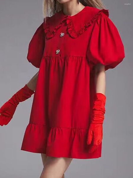 Robes décontractées Boutons d'arc Mini robe rouge pour femme Pater Pan Collier manches bouffantes en vrac robes courtes douces mignonnes mode 2024