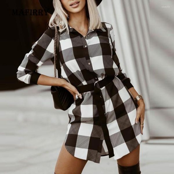 Robes décontractées Style britannique femmes élégantes robe imprimée à carreaux printemps automne bouton Patchwork revers Femme ample à manches longues