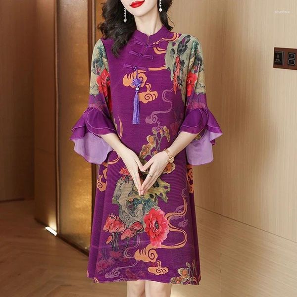 Robes décontractées Style chinois amélioré Cheongsam Imprimer Robe de soirée Femmes Rétro Col montant Chic Manches Bell Lâche Miyake Plissé