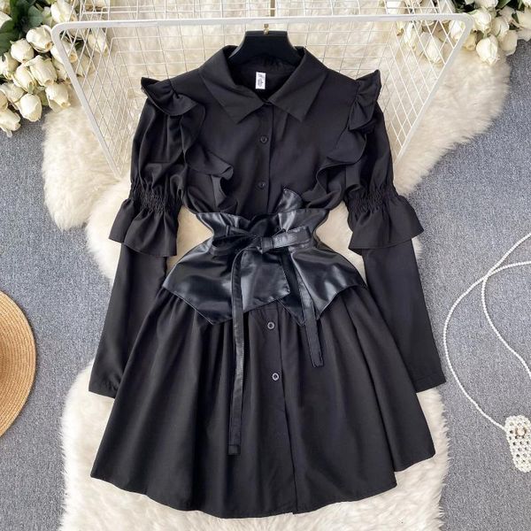 Robes décontractées Clothland Femmes Vintage Chemise noire Robe avec ceinture Corset à manches longues Une ligne One Piece Mini Robe QD062