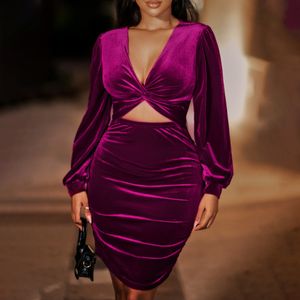 Abiti casual Deep Vneck Hollow Out Sexy Baggy Women's Stitch Bodycon Purple Birthday for Women 221126