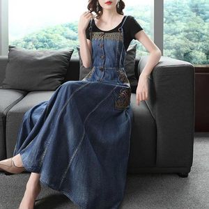 Casual jurken denim Suspender lange jurk vrouwen lente zomer retro geborduurde mouwloze jeans Koreaanse overalls spaghetti -band