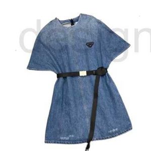 Robes décontractées Designer Nouveau triangle robe à col rond bleu jean luxe pour vêtements pour femmes bien connus en gros 3EMZ