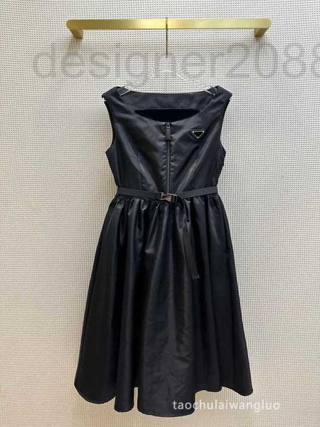 Vestidos casuales diseñador Vestido de mujer Francés Hepburn cintura hinchada pequeño negro sin mangas JSTK