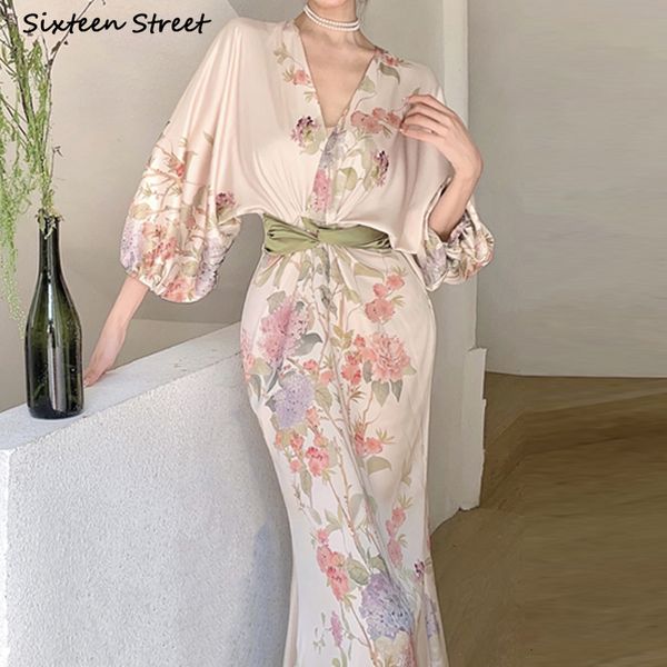 Robes Décontractées Élégance Fleur Imprimé Robe Femmes Satin Col En V Style Japonais Harajuku Femmes Lanterne Manches Vintage Robe XL 230517