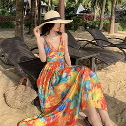 Casual jurken Elegant mooie kleding 2023 Zomerige bloemenprint kleurrijke sfeer gevoel slanke taille sluiting dunne strand bodem lang