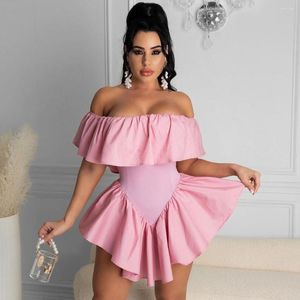 Casual jurken Elegant Off Schouder Ruffles Dames kleding zomer 2023 sexy nachtclubfeestje Backless geplooide onregelmatige mini voor gewaad