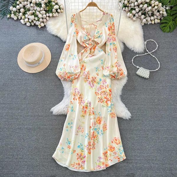 Robes décontractées Élégant Wome Satin Longue Robe Profonde Col En V Lanterne Manches Slim A-Ligne Imprimé Floral Robes Femme Robes De Fête D'anniversaire