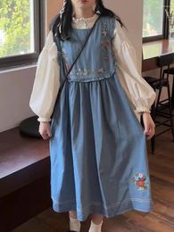 Robes décontractées Broderie Fleur Denim Femmes Japonais Doux Mori Fille À Lacets Longue Robe À Bretelles Kawaii Sans Manches Droite Sundresse