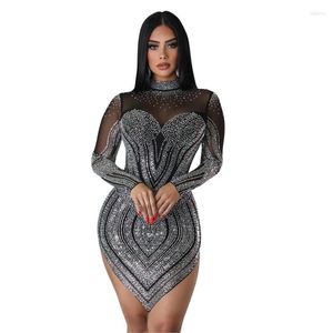 Robes décontractées Soirée Mince Sexy Femmes Vêtements Robe Courte À Manches Longues Col Rond Diamant Irrégulier Africain D'été XL