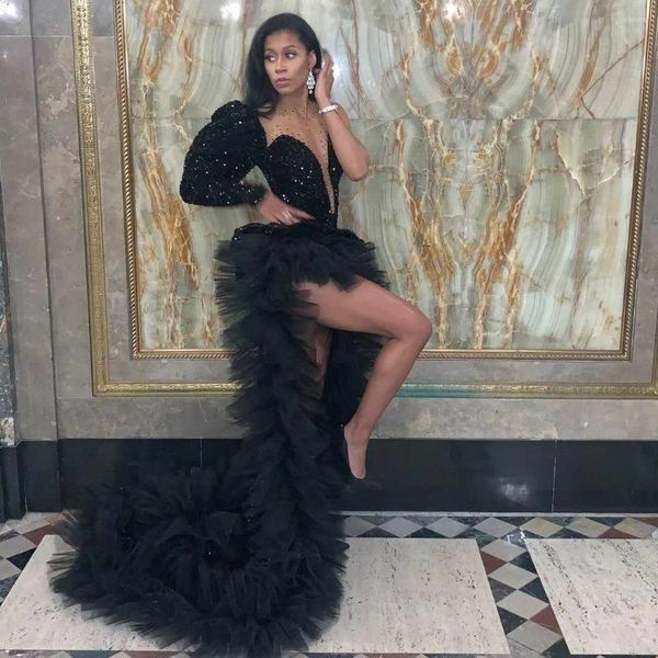 Robes décontractées accrocheur noir asymétrique maxi robes une épaule étincelle dentelle tulle volants garni longue fête formelle