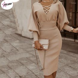 Casual Jurken Herfst Dames Vintage Elegante Effen Kleur Bodycon Slanke Feest V-hals Lantaarn Mouw Ribbels Winter Midi Vrouwelijke Jurk