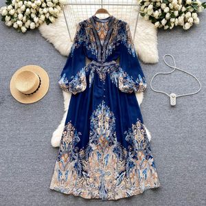 Robes Décontractées Mode Style Bohème Bleu Rouge Imprimé Floral Maxi Robe En Mousseline De Soie Femmes Élégant Col En V Longue Vacances Plage Robe Printemps